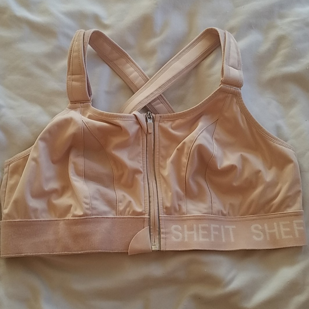 SheFit Ultimate sports Bra 2luxe